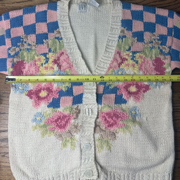 Floral Knit Cardigan Sweater - Picture 5 of 10